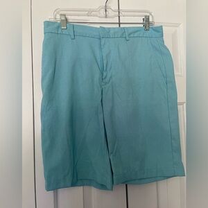 Men’s Walter Hagen golf shorts size 32